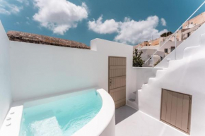 AKRI santorini with heated jacuzzi